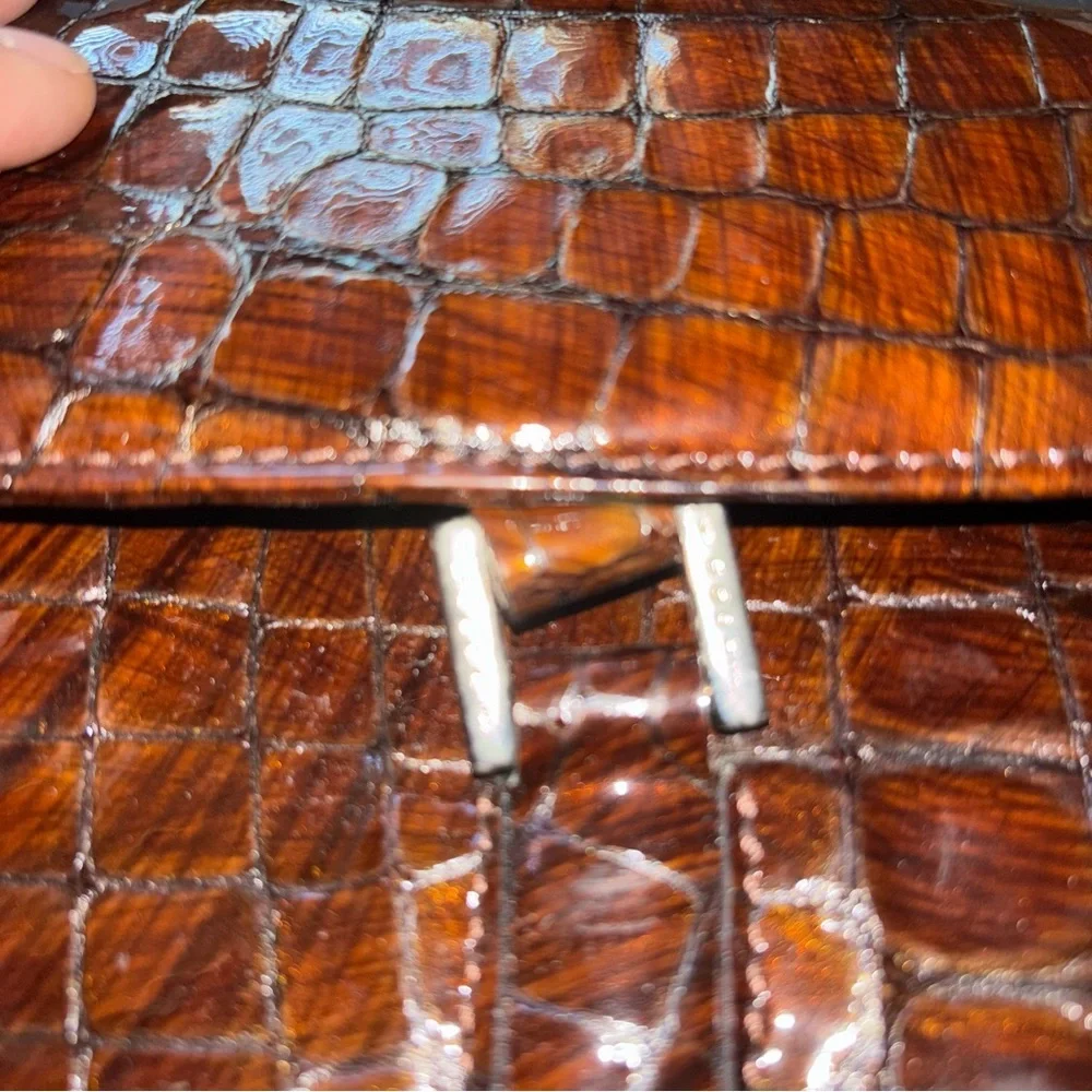 SOLD-I Santi Vintage Enbossed Croc Genuine Leather Handbag - Picture 10 of 11